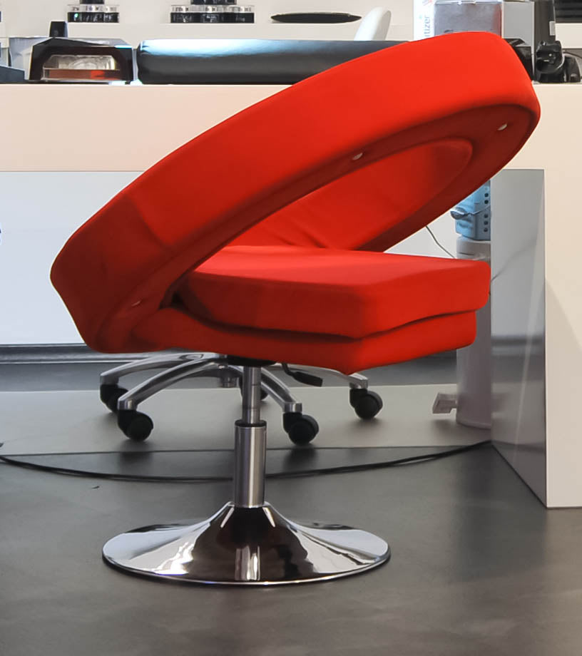 Studio CHAIR Red